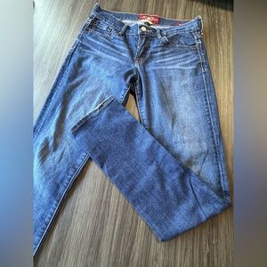 Lucky Jeans
